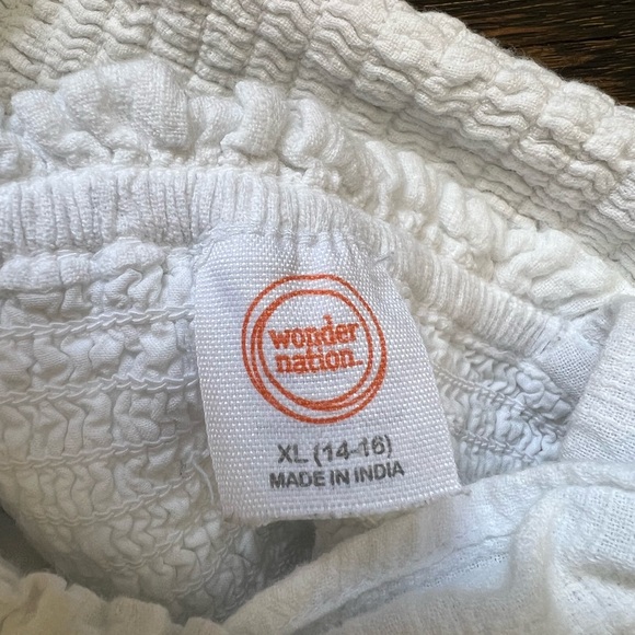 Wonder Nation Cropped Tank - Picture 4 of 4